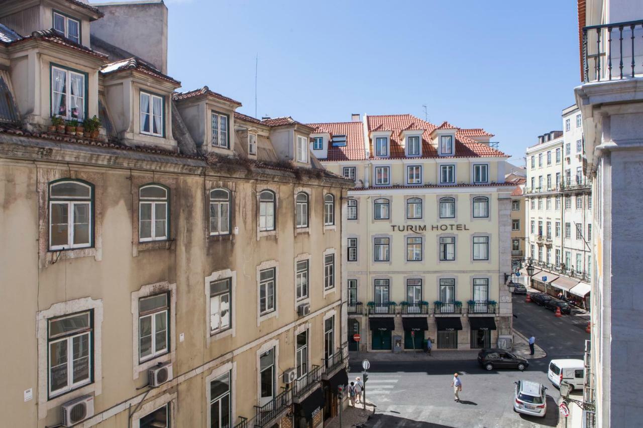 Appartement Alfama Baixa Spacious And Bright Blends The Historic And The Contemporary 2 Bedrs & 2 Bathrs Ac 18th Century Building *
